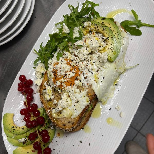 WhatsApp Image 2024-06-17 at 21.11.02 (1)